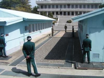 韓国軍　板門店　腕章 Amazon.co.jp: 韓国軍憲兵隊JSA板門店38度線DMZ徽章陸軍アーミー