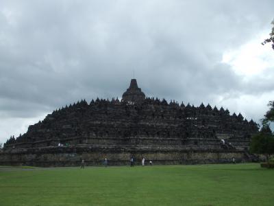 プランバナンとボロブドゥール