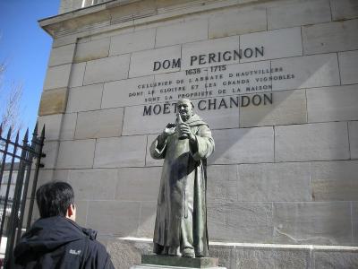 シャンパン試飲ツアー