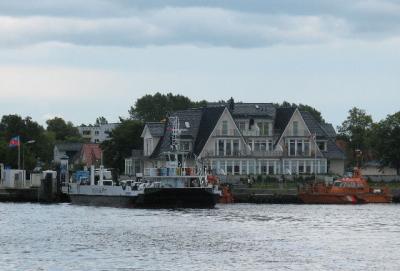 北欧　船の旅　　（ ヴァルネミュンデ・ロストック）