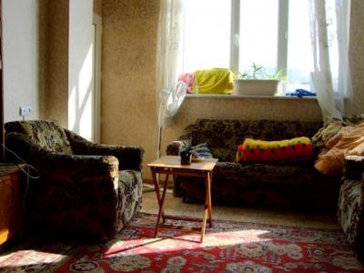 アルメニアのエレヴァンでのホームステイ。