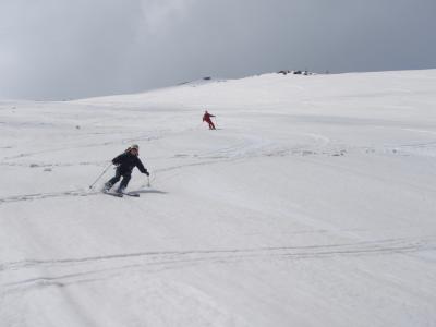 尾瀬　至仏山での山スキー2008