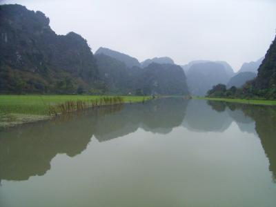 TAM COC と CHUA HUONG （香寺）