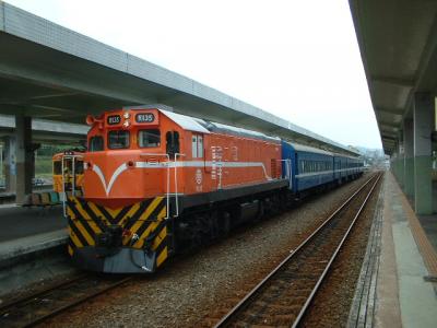 【2008GW】A train around the Taiwan. 'Taichu　to Kaohsiung'