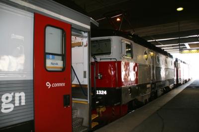 ?ヶ国目　スウェーデン(2)ノルドピレン号出発☆　　