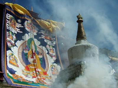 中央チベット紀行2006・激動のラサ　～Chapter3 ガンデン寺タンカ開帳・シウタン祭篇～