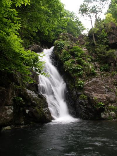 滝めぐりシリーズ６８　峰山高原・砥峰高原の滝めぐり　兵庫県神河町