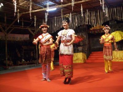 インドネシア伝統芸能の祭典　　　in  バリアートセンター
