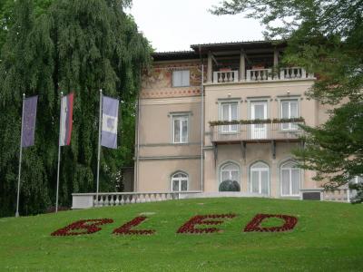 電車で行く、ブレッド湖☆