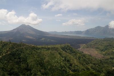 ウブド現地ツアー キンタマーニ