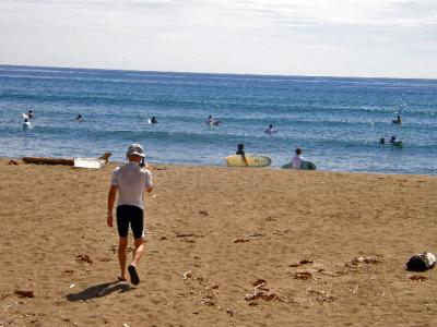 息子を、つれて・・・サーフィン