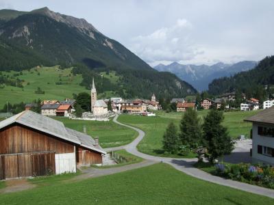スイス・オーストリアでハイキングの旅【10】サン・モリッツからダヴォスへ