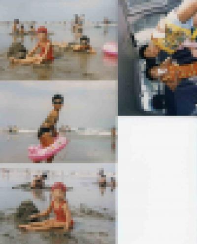96年08月17日、家族４人で大洗海岸まで行き海水浴をして来ました。