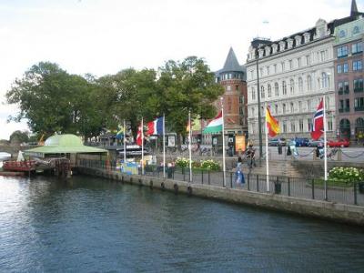 ノルウェー結婚式参列とアイスランド旅行：マルメ編