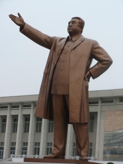 北朝鮮ピョンヤン Part.4 「金日成銅像に逢えた！」