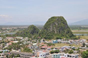 ダナン郊外の五行山へ登る
