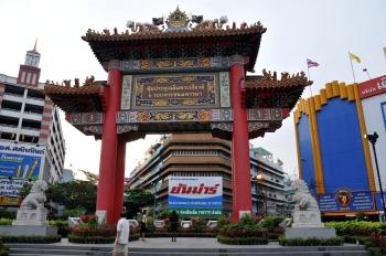 飛行機乗り継ぎ時間にバンコクの町へ