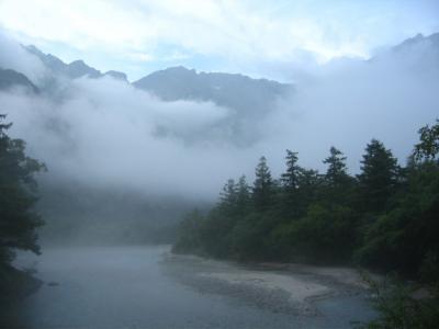 初秋の上高地にて（１）　河童橋−徳沢
