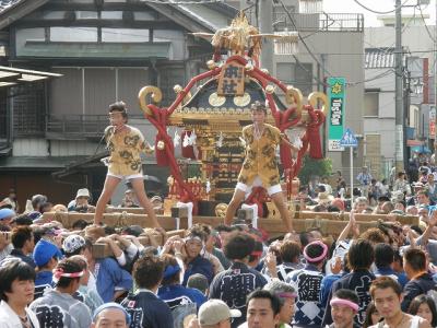 武蔵国鷲宮神社の土師祭・千貫神輿