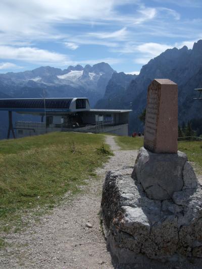 スイス・オーストリアでハイキングの旅【45】ゴーザウのツヴィーゼルアルム