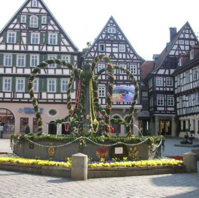 『 ダイムラー の町 』 Schorndorf 　* １ *