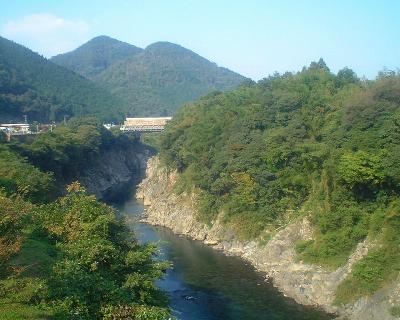 下呂市の景勝地「中山七里」