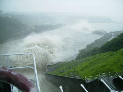 台湾　へ　台風を　味わってきました。