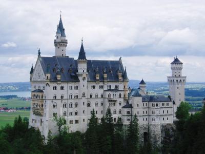 ドイツ・ロマンチック街道～オーストリア・ザルツブルグ、ウィーンを巡る８日間の旅