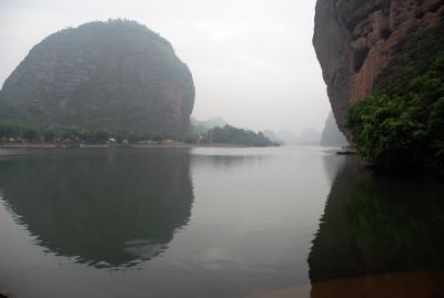 江西・中国丹霞（龍虎山）　【中国の世界遺産･40】