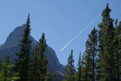 青空に一条の飛行機雲。～グレーシャー（番外＃２）～