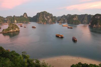 ハノイ−ハロン湾−SAPA−ホーチミン巡り ?