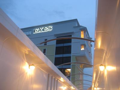 ?ラグジュアリーな館内散策