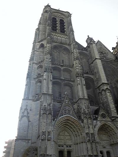 フランス～中世の風にふかれて～その４　Ｂｏｕｒｇｅｓ