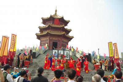 ２００８中国景徳鎮国際陶磁博覧会・三公祭の紹介