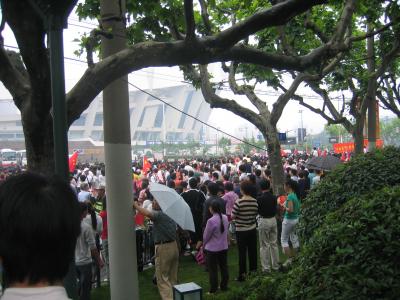 週末の過ごし方(聖火リレーin上海)