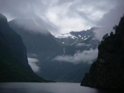 深淵なるソグネフィヨルドへ