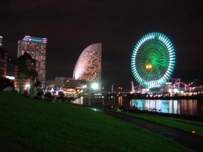 横浜の夜景はテレビで見るよりきれい
