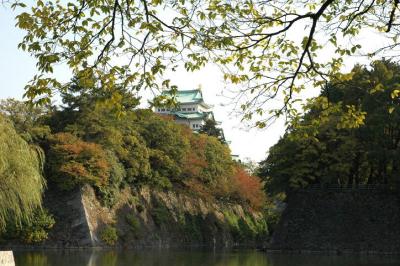 2008　名古屋城と紅葉