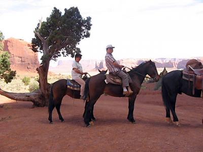 アメリカの旅（２００８年ＧＷ）。。。「モニュメントバレー」で乗馬！