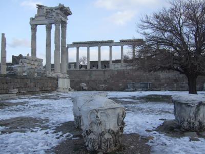 トルコ旅行記①トルコまでの長い道のりとベルガマ遺跡アクロポリス