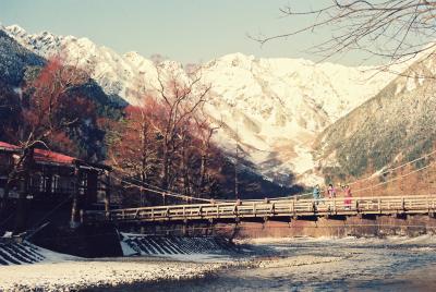 雪の上高地から蝶ヶ岳へ（９２・１２）