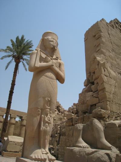 古代エジプトのパワーに触れる?～ルクソール東岸観光編～