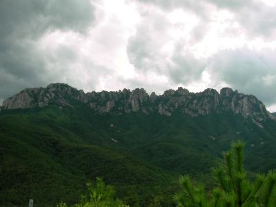 韓国の海水浴場&通り道の雪岳山（ソラクサン）