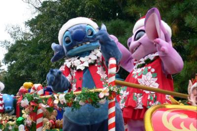 ディズニーランドに行きました.。