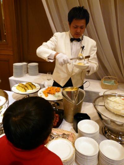 ０７．エクシブ山中湖　コンベンションホール富士のディナーバイキングのデザート＆ドリンク　私のお食事　お部屋のジャグジーでバスタイム