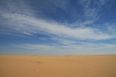 いざアブシンベルへ