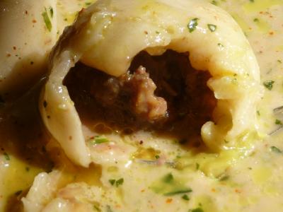 餃子に似た・・・モモを食べに