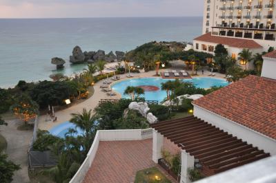 激安☆２泊３日　日航アリビラ