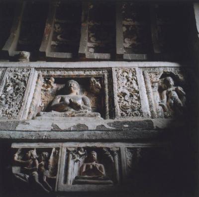 石窟をめぐるインド [ 2 ] -アジャンタ-