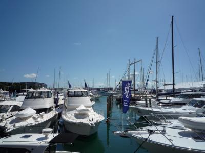 平日のシンデレラボーイ☆世界弾丸トラベラー